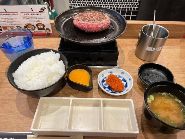 釜炊きごはんとハンバーグ タイチ食堂 東京新橋店 - サブ画像2