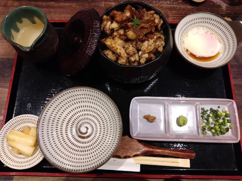 とりまぶし 博多本店