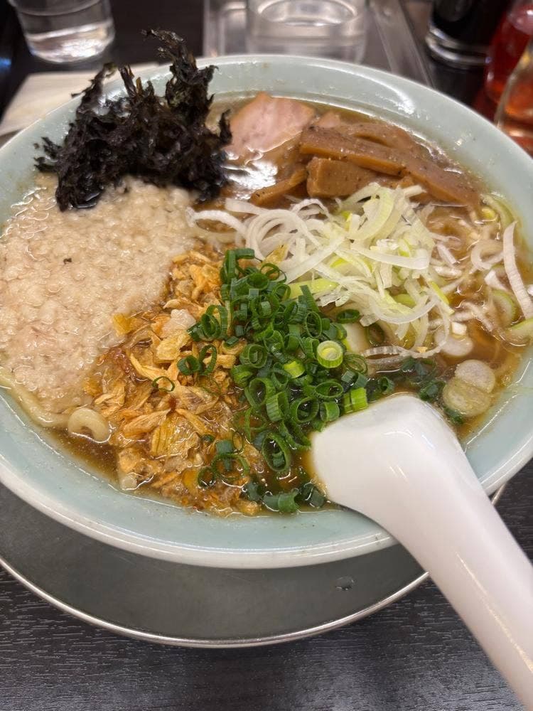 燕三条らーめん潤 中山店