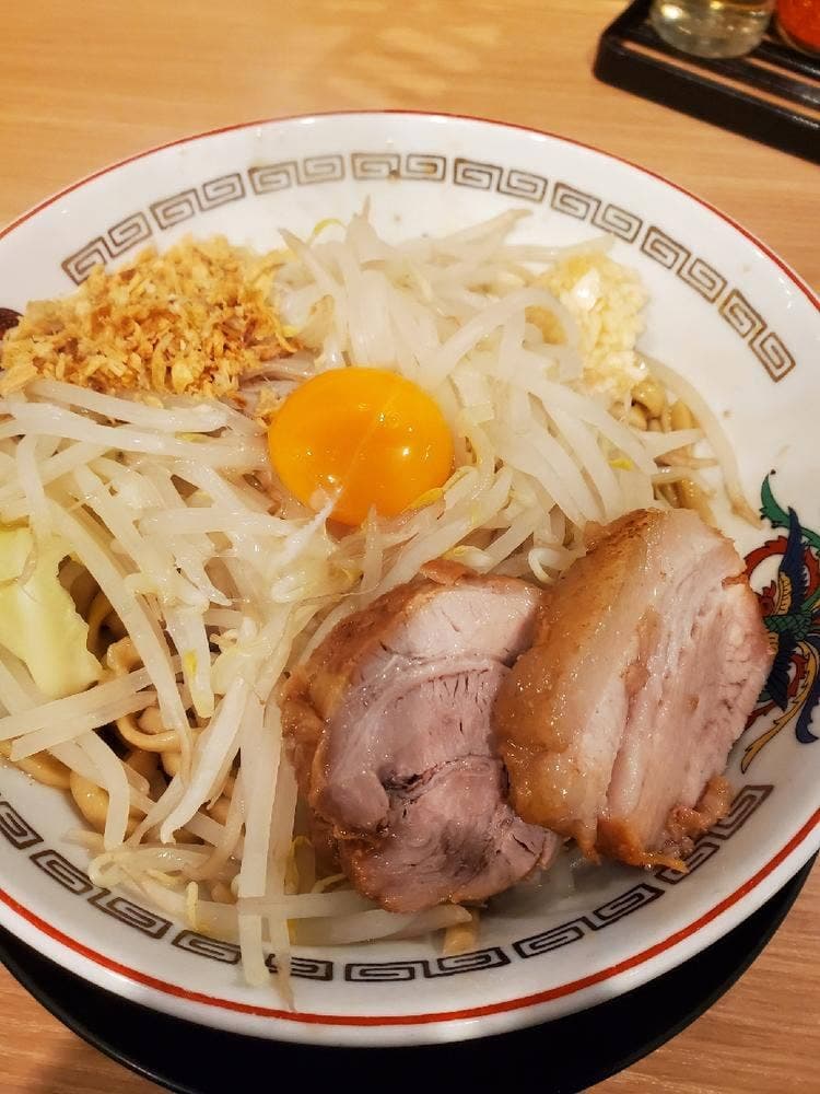 ラーメン豚山 青葉台店