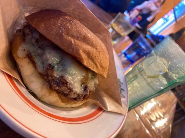 YUMMY BURGER - サブ画像1