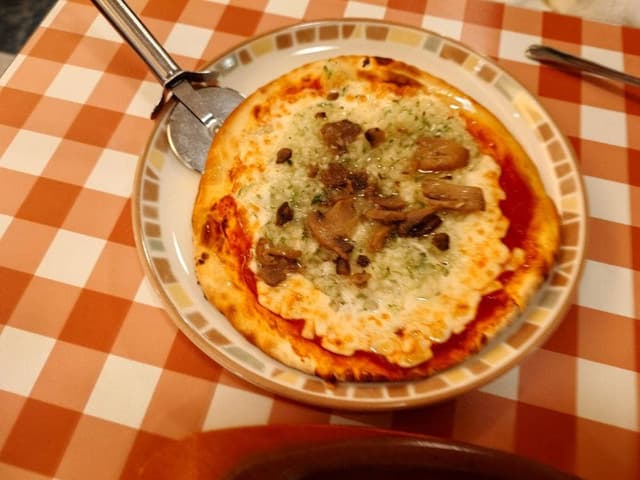 サイゼリヤ 越谷南町店 - サブ画像2