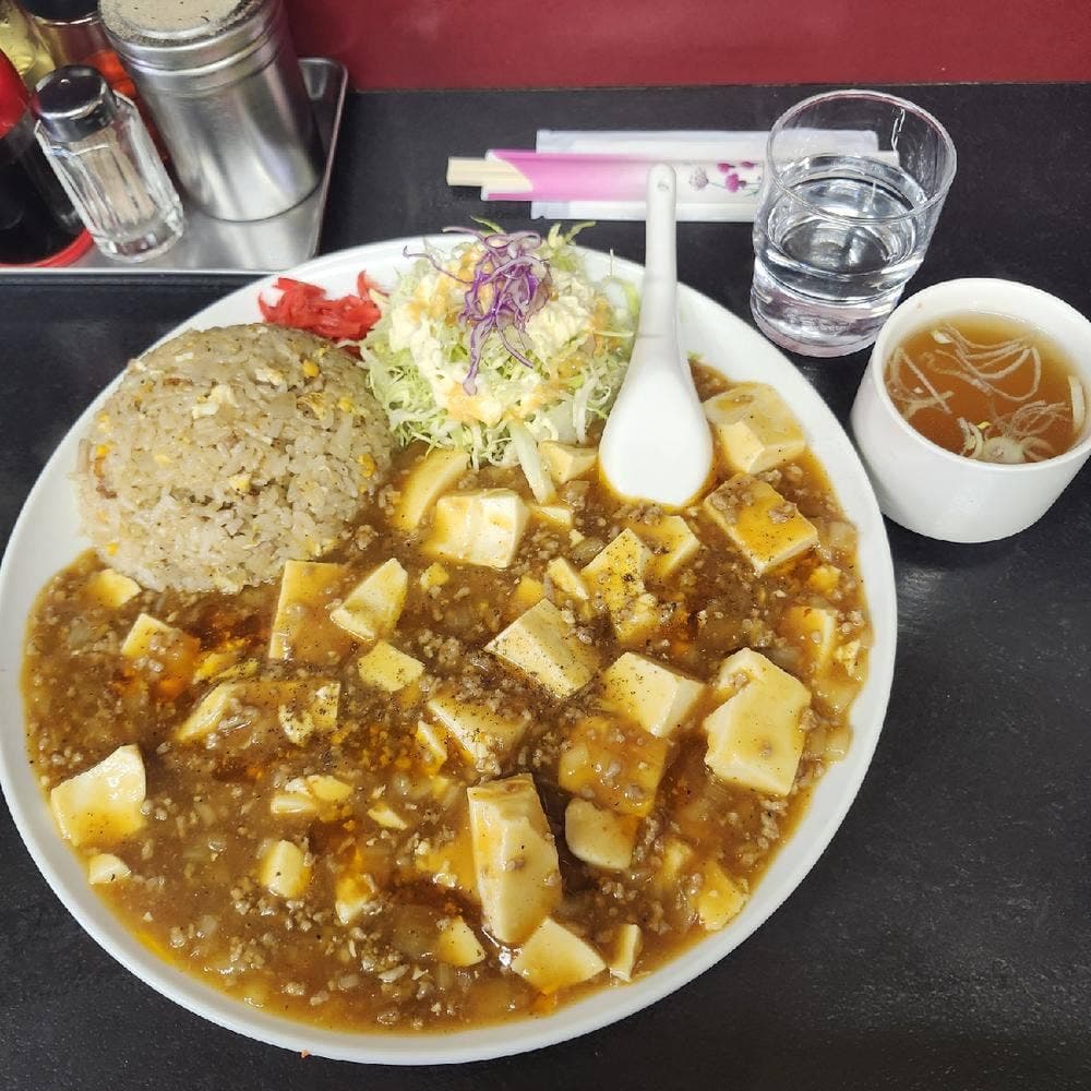 巴飯店