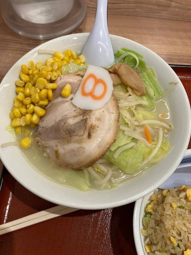 8番らーめん アクロスプラザ児島店