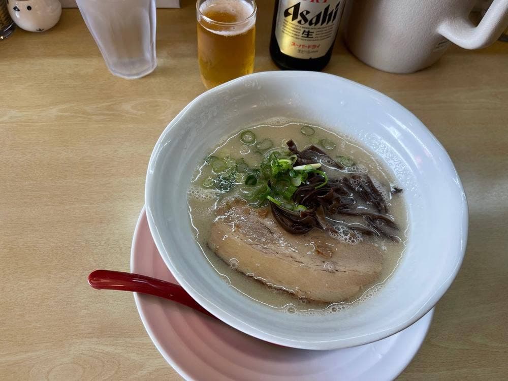 純とんこつラーメン ななつ屋
