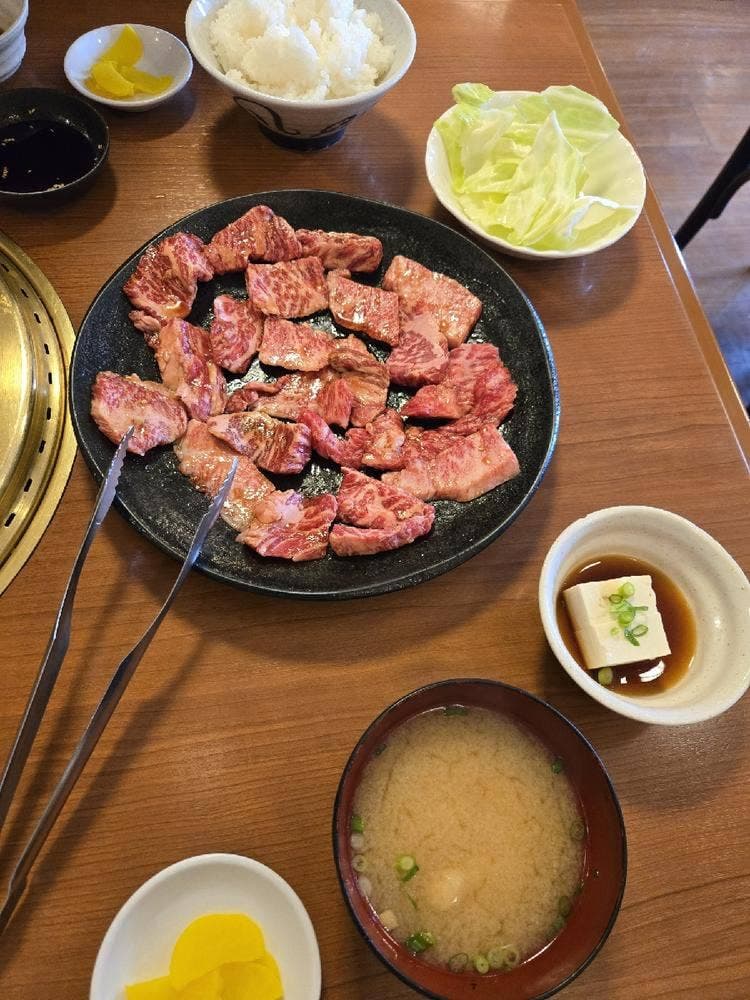 焼肉やまと