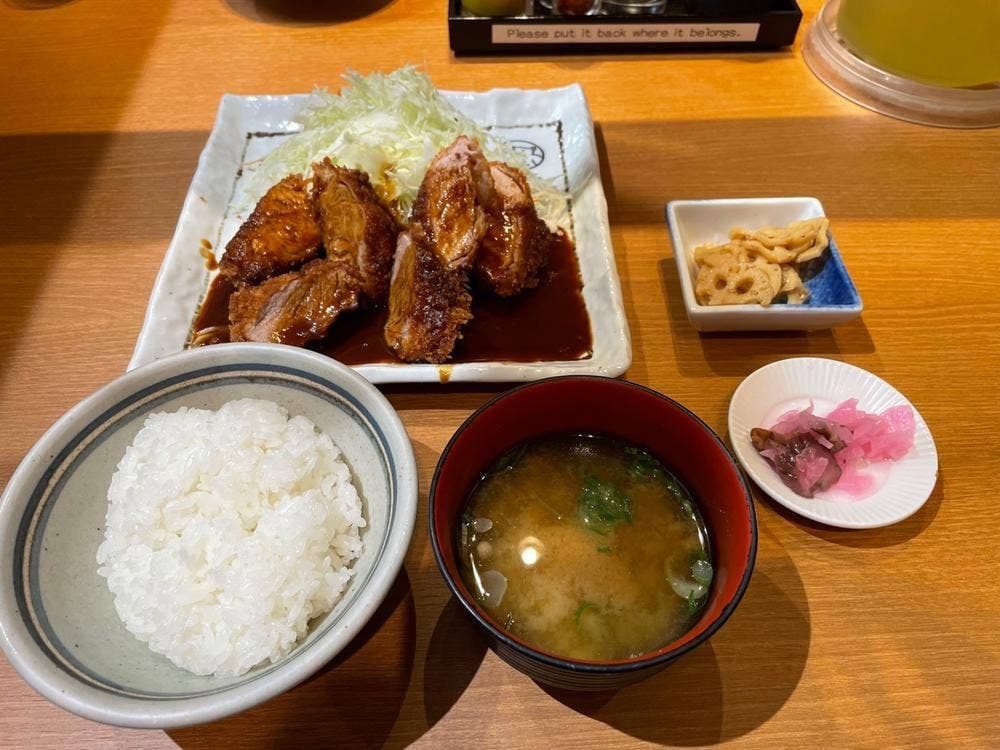 矢場とん 東京駅グランスタ店