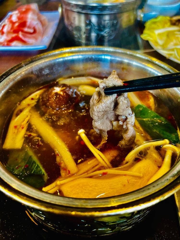 ファミリーレストラン きのこ鍋