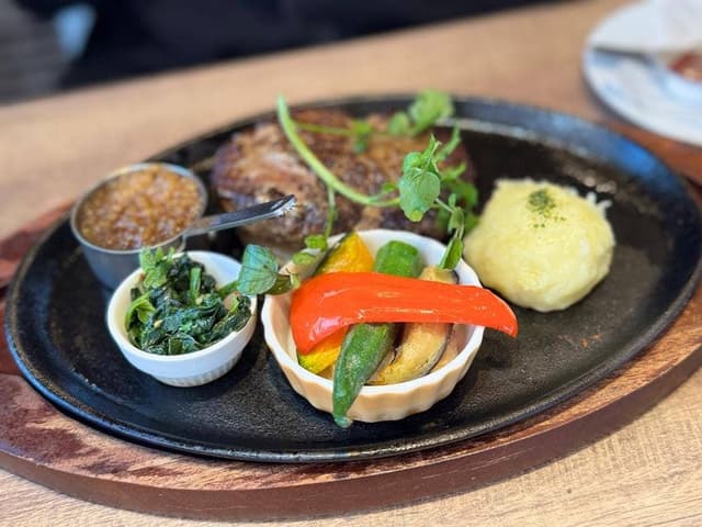 グリルスエヒロ館 藤沢大庭店 - サブ画像1