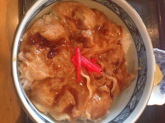 食事と民宿 八幡 - サブ画像2