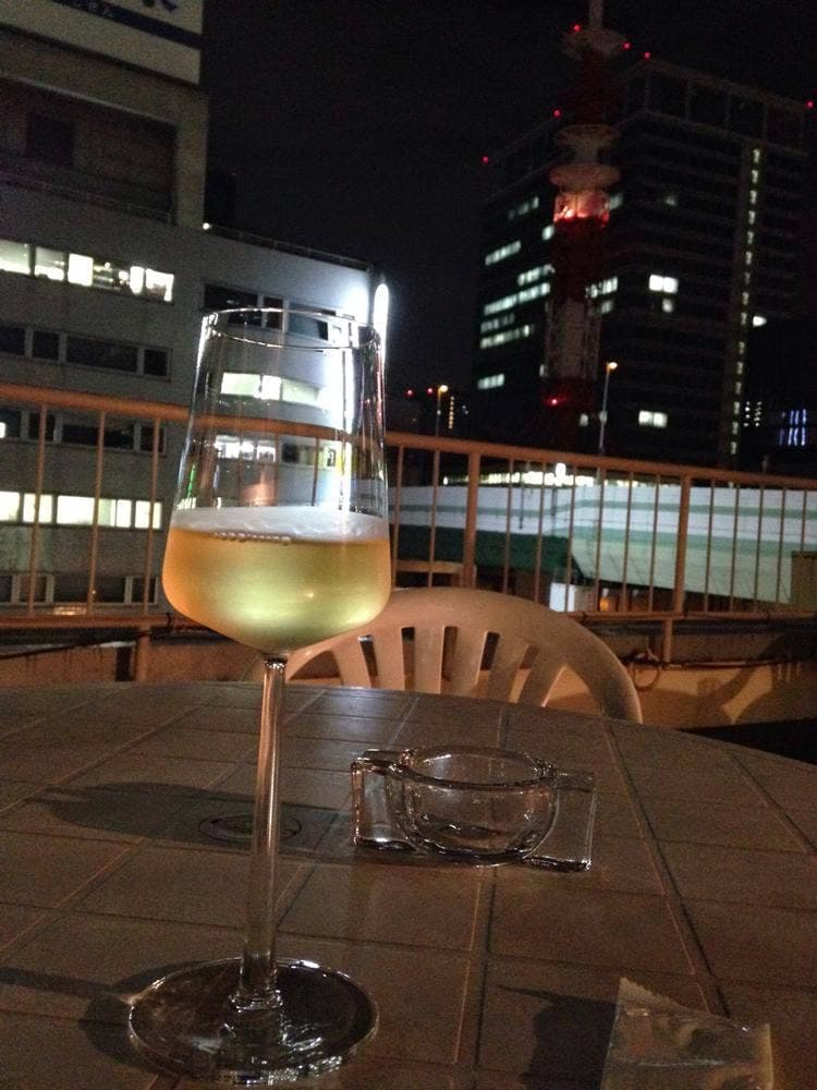 shochu & Wine 屋上バー bee