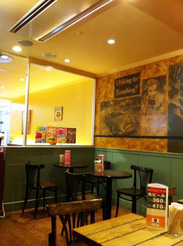 フレッシュネスバーガー 千里中央店 - サブ画像1