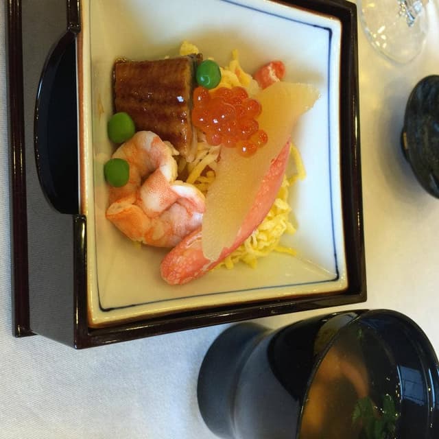 スカイラインスイート リアントゥール - サブ画像1