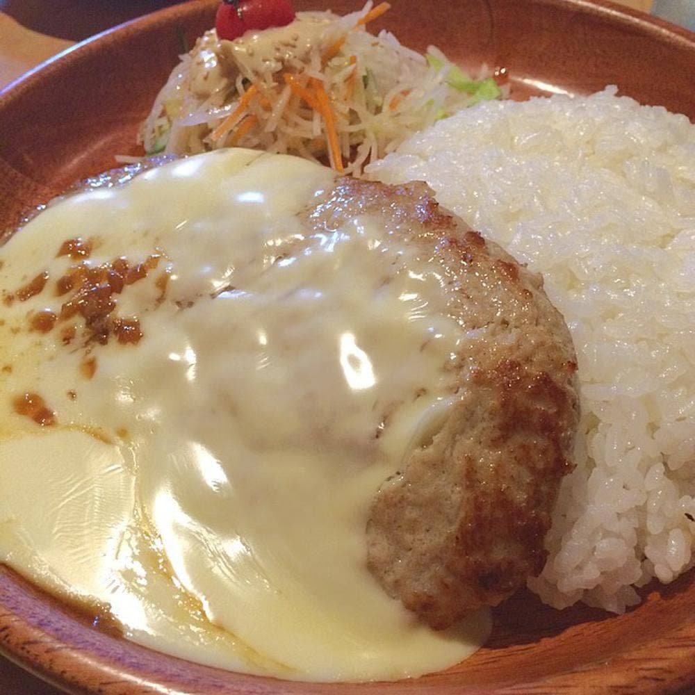 びっくりドンキー 東郡元店