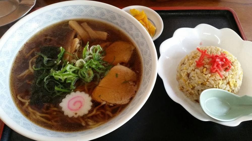 出羽食堂