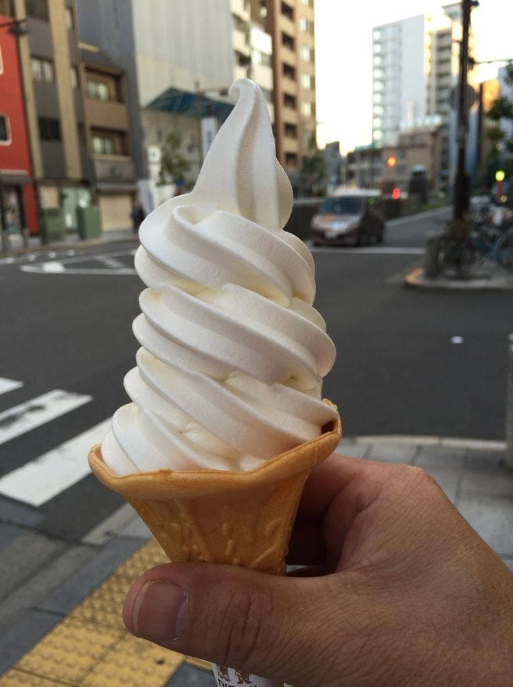 まるごと北海道物産本舗 雷門店
