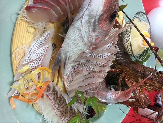 いけす料理 かね万 - サブ画像1