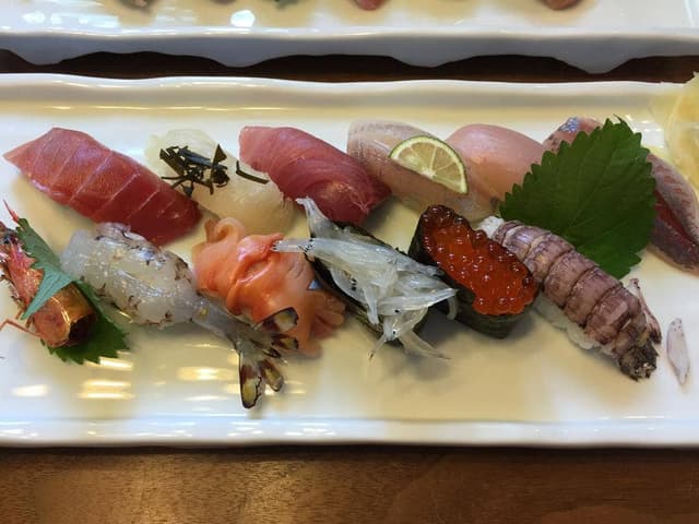 すし処利味 - サブ画像2