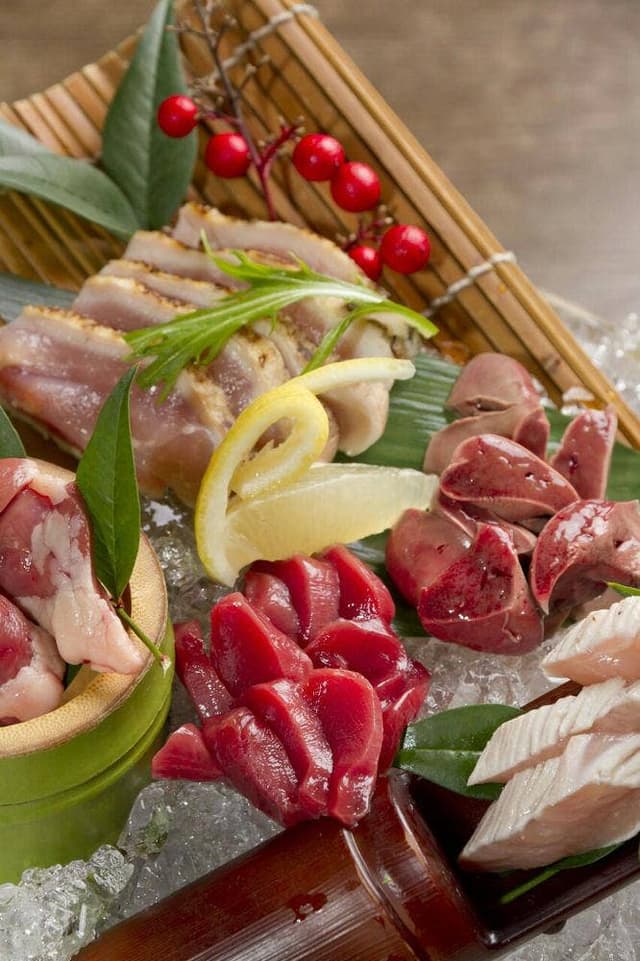 鶏料理と牛もつ鍋の店 嬉らく人 - サブ画像2