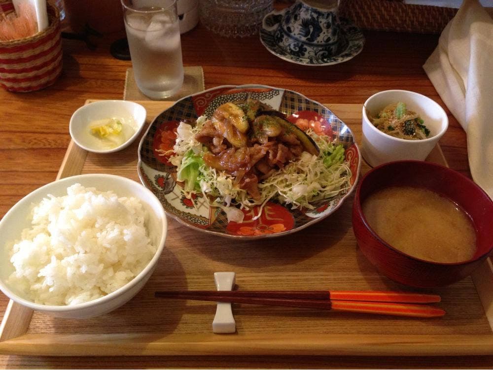 ユニ カフェ