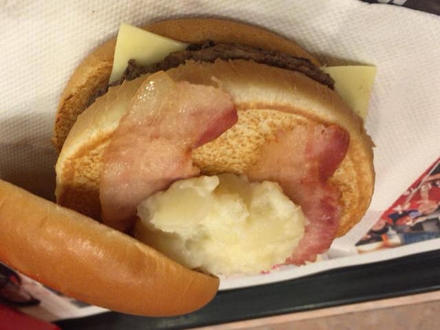 マクドナルド 心斎橋南店 - サブ画像3