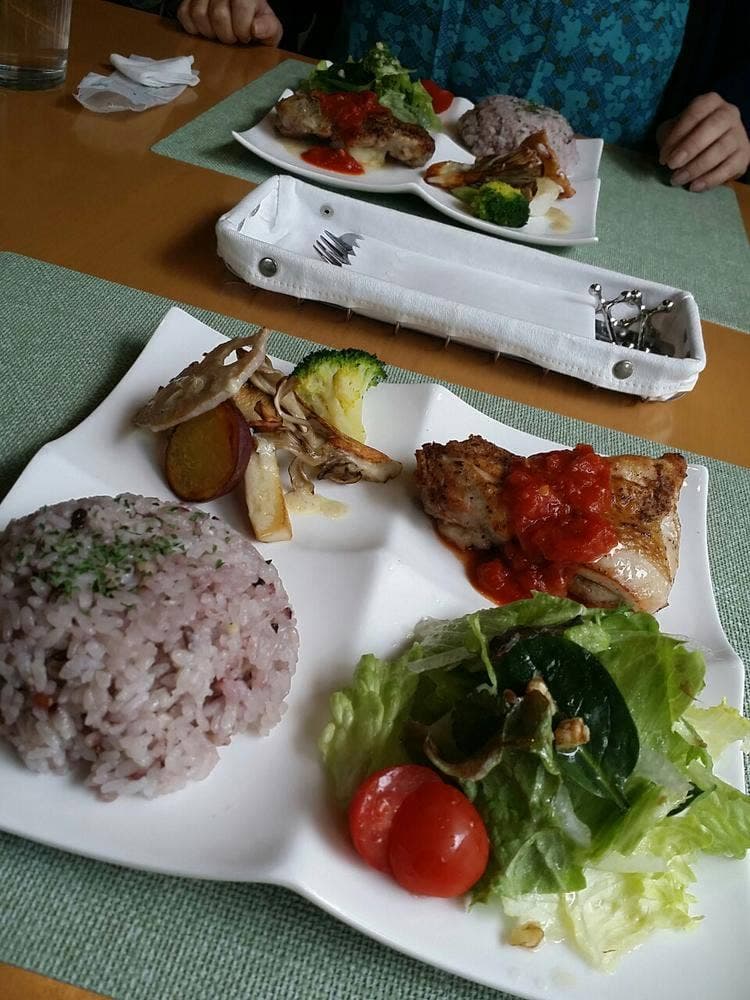 カフェ・ラ・クール