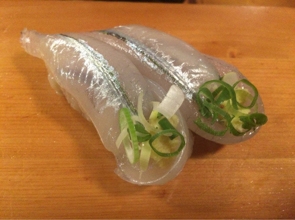 鮨処 山水