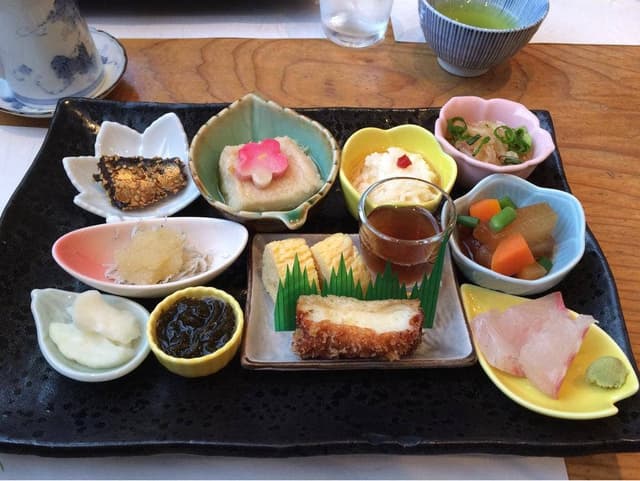 味処 坂 - サブ画像1