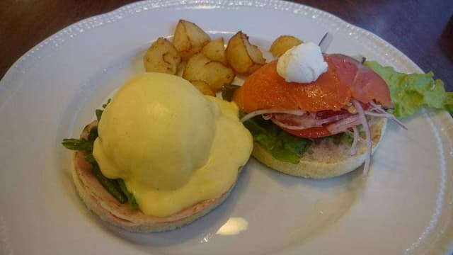 ロイヤルホスト 馬車道店 - サブ画像2