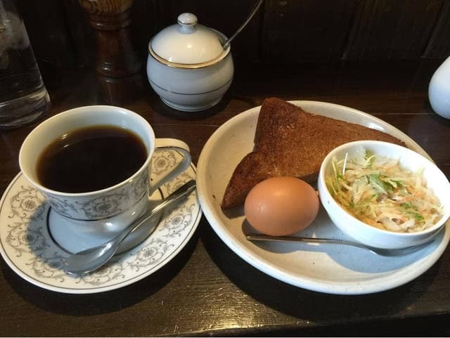 珈琲陣屋 芥見店 - サブ画像1