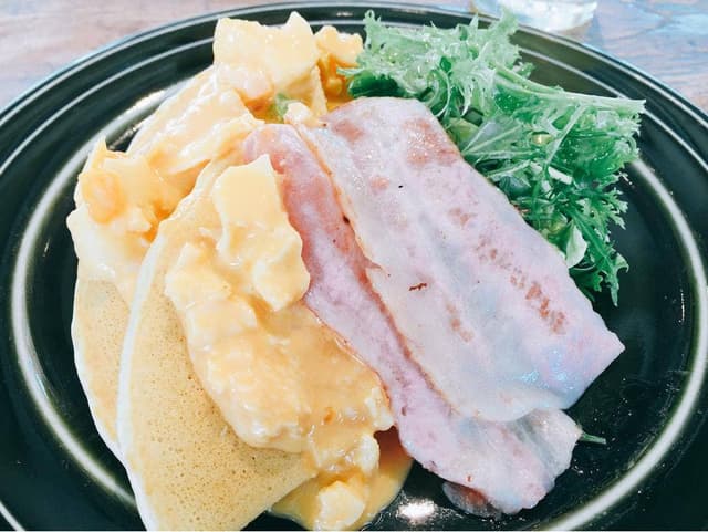 カフェ プリュス エフ - サブ画像3