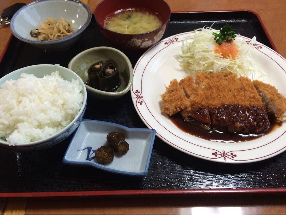 黒進亭