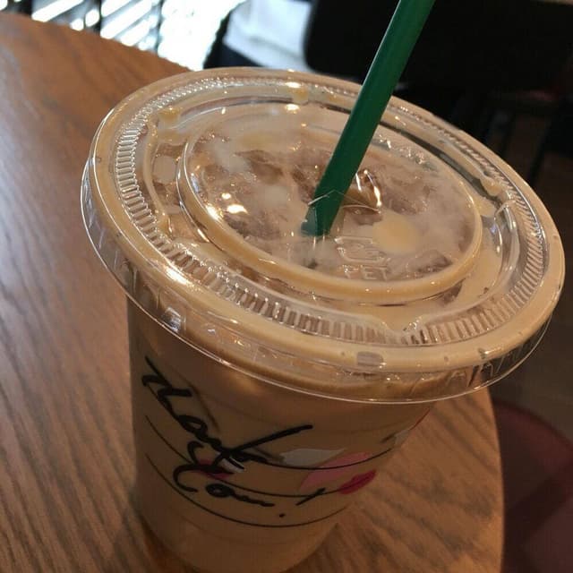 スターバックス コーヒー 横浜モアーズ8階店 - サブ画像1