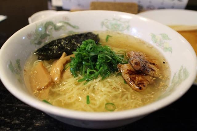 出世駅前店 - サブ画像1