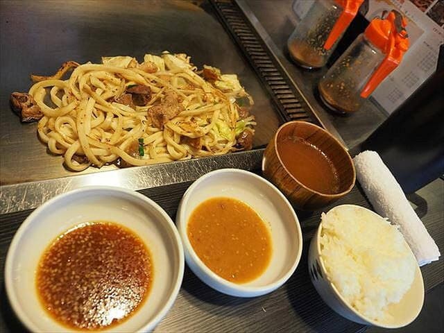 佐用 ホルモン焼うどん 日の松 - サブ画像3