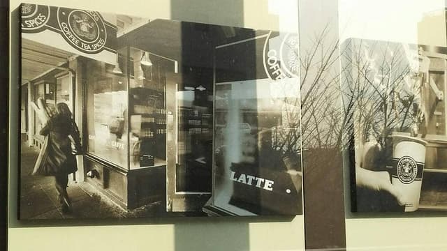 スターバックス コーヒー 愛宕グリーンヒルズ店 - サブ画像1