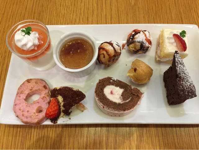 BAKERY KITCHEN SAKURA イオン都城駅前店 - サブ画像1