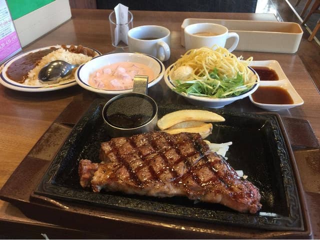 ステーキガスト 大牟田店 - サブ画像1