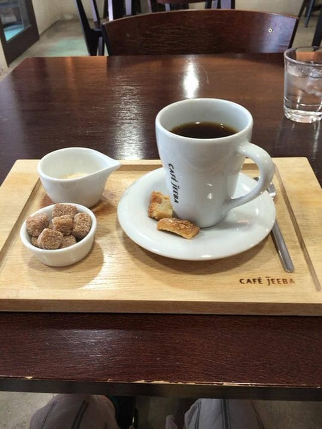 カフェ・ジーバ - サブ画像2