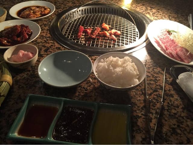 焼肉中華はるさー - サブ画像1