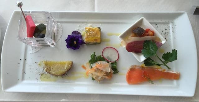 RESTAURANT & WEDDING LAUT - サブ画像3