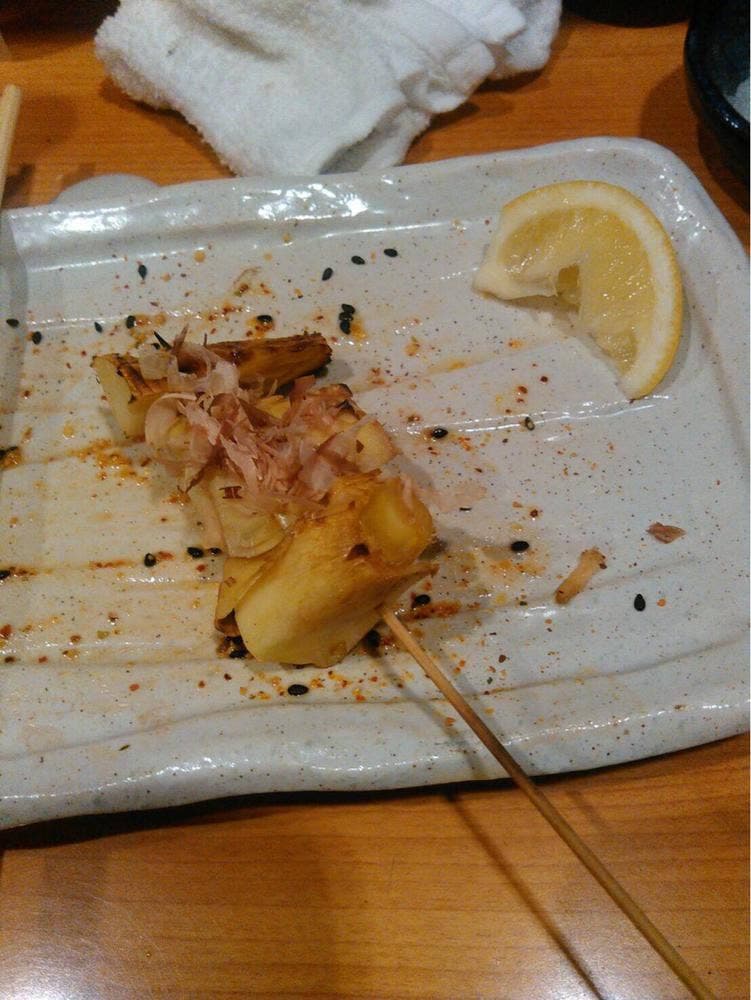 炭火焼鳥 山しな