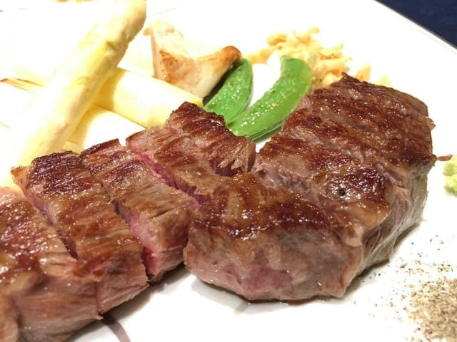 鉄板焼 石垣島きたうち牧場 銀座店 - サブ画像3