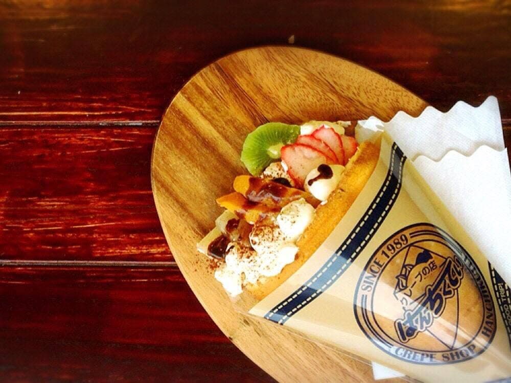 クレープとワイン はんちくてい