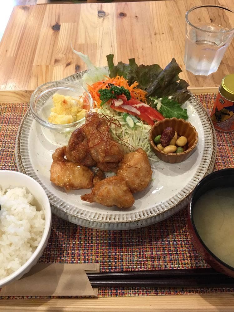 茶和話 木金土のカフェ&キッチンサロン