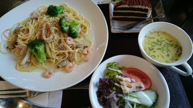 松屋レストラン 福島片岡鶴太郎美術庭園 - サブ画像1