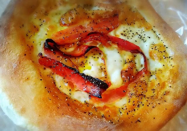 ハートブレッド アンティーク クロスタワー ア・ベイ青森店 - サブ画像1