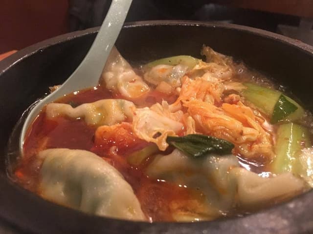 味鮮 餃子坊 渋谷店 - サブ画像2