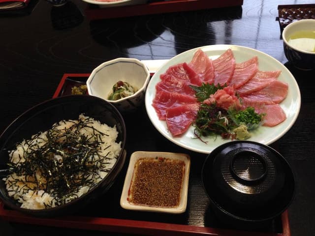 いけす割烹 華 - サブ画像2