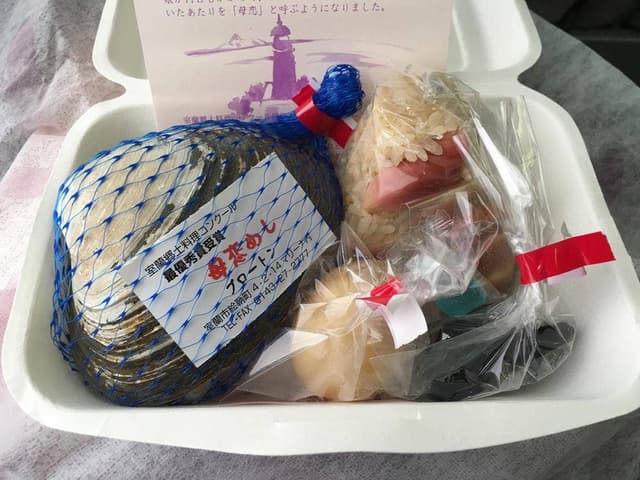 母恋駅 母恋めし売店 - サブ画像3
